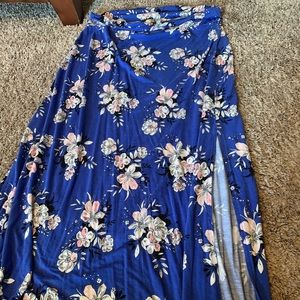 Maxi skirt